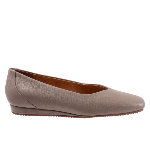 Softwalk Vellore S2162-110 Womens Brown Wide Leather Ballet Flats Shoes Hot on Sale